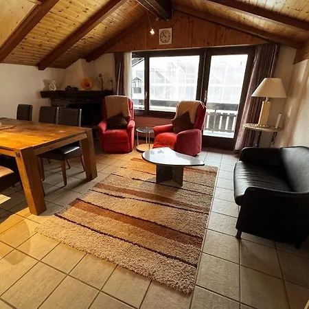 Zentrale Mit 3 Zimmern Apartment Saas-Fee